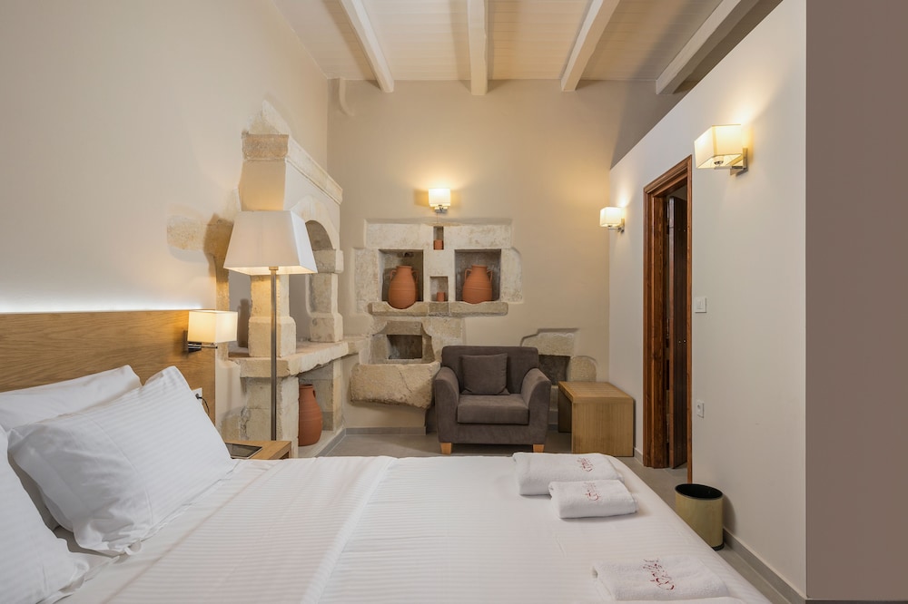 Spilia Village 25/83