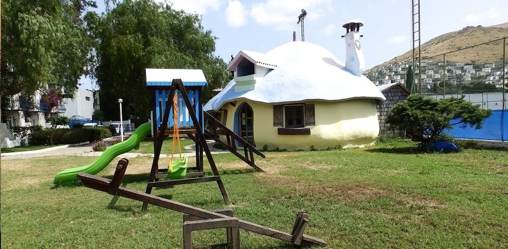 Ladonia Hotels Luna Beach Resort 46/61