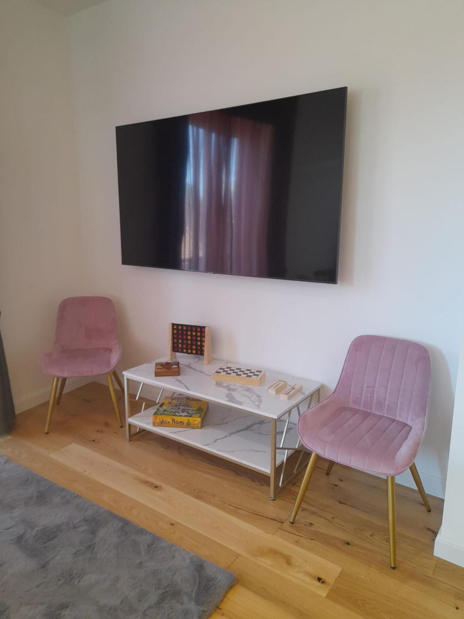 Babylon Luxury Suite & Apartments 4/14