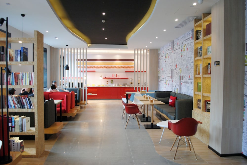 Ibis Harbin Hongqi Street Hotel 28/33