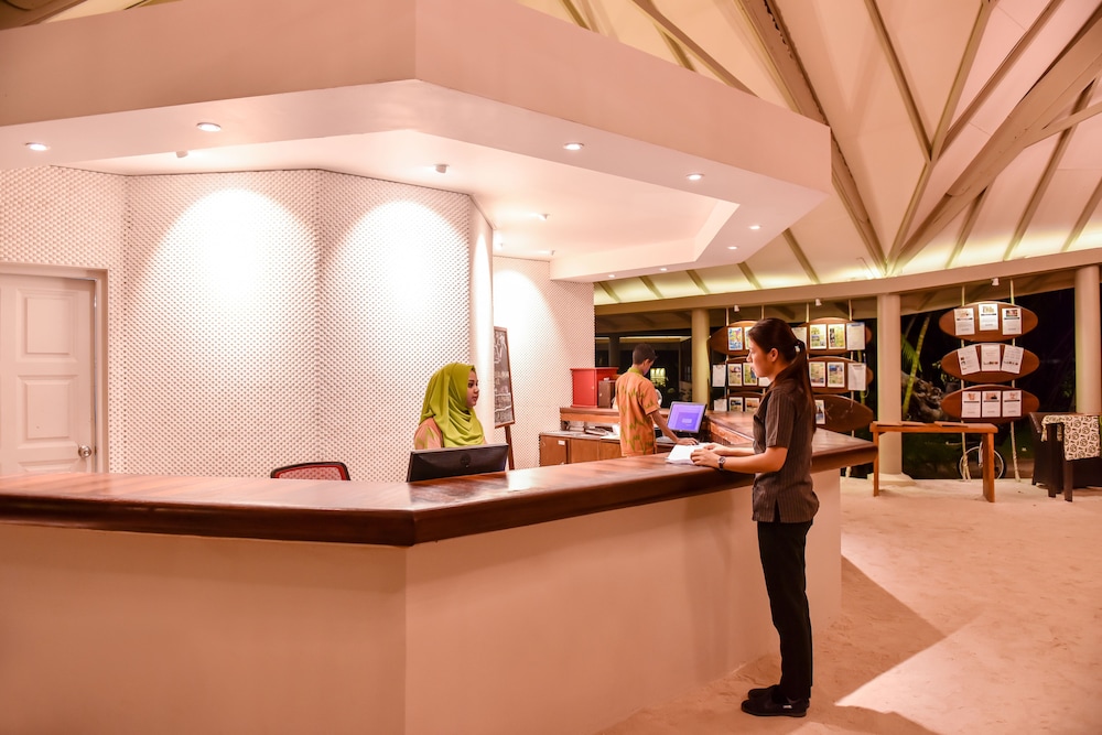 Adaaran Select Hudhuran Fushi 13/70