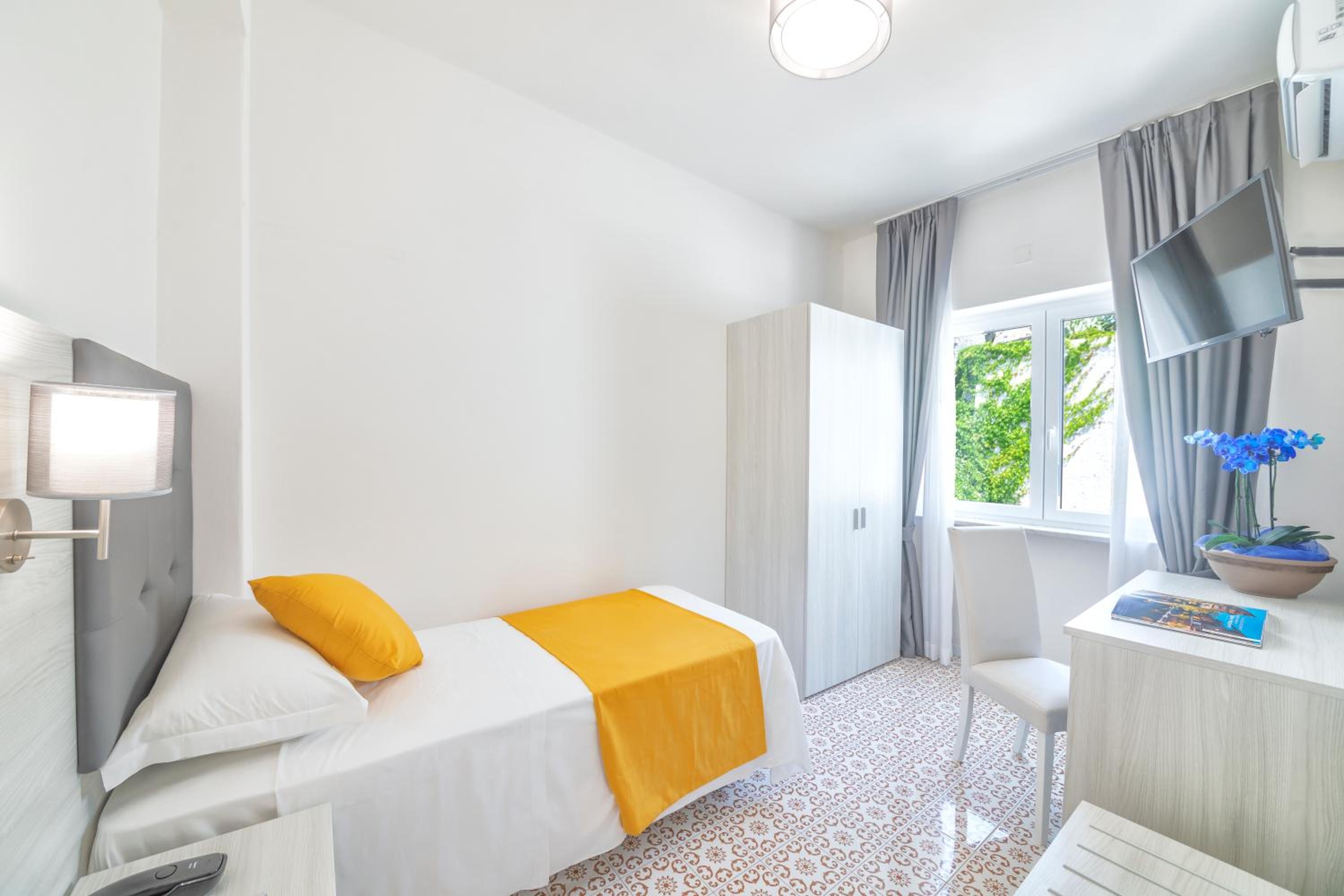 Hotel Santa Lucia 20/56