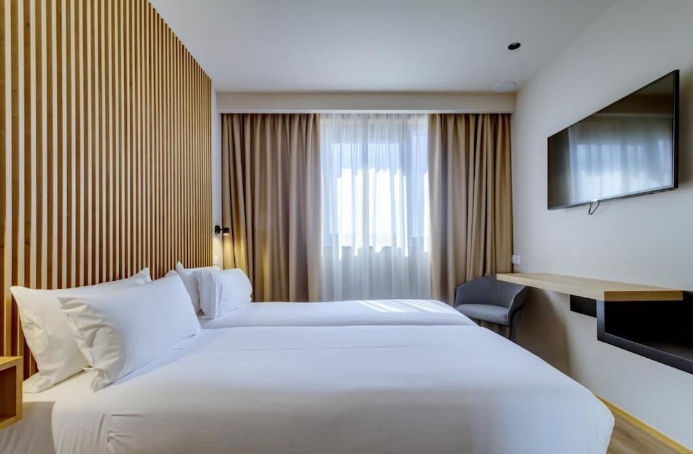 Room Select Porto 7/35