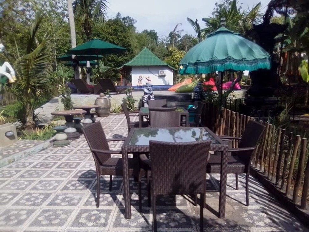 Kubu Reot Taman Asri 23/40