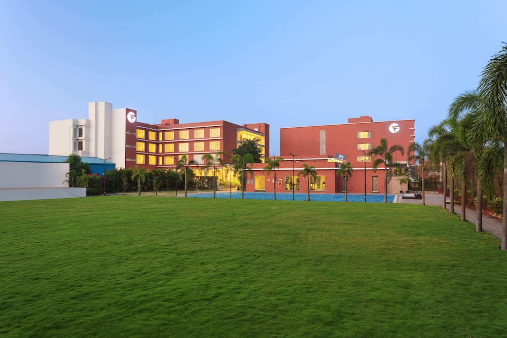 Fortune Park Airport Road Hubballi 52/59