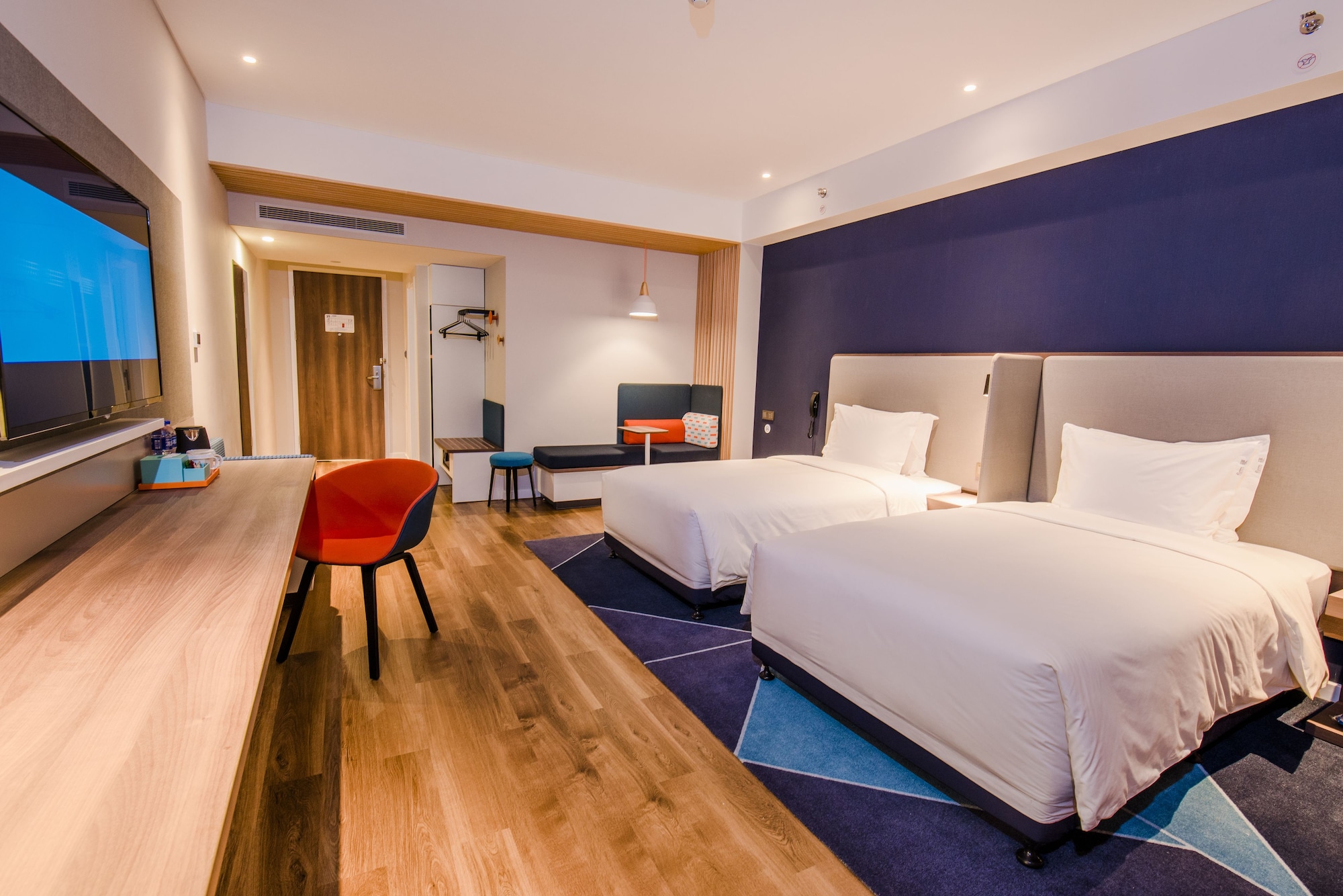 Standard, Twin Beds, Accessible