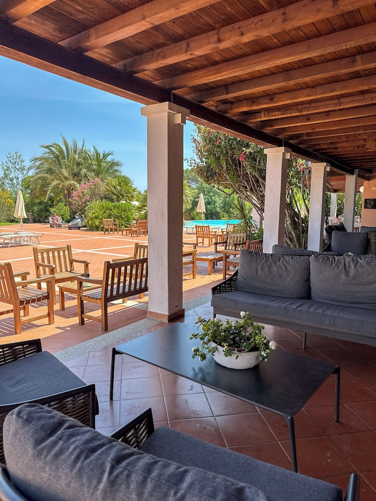 Perdepera Resort 54/79