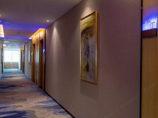 No.1 superior hotel (Dongguan Shipai Avenue store) 24/36