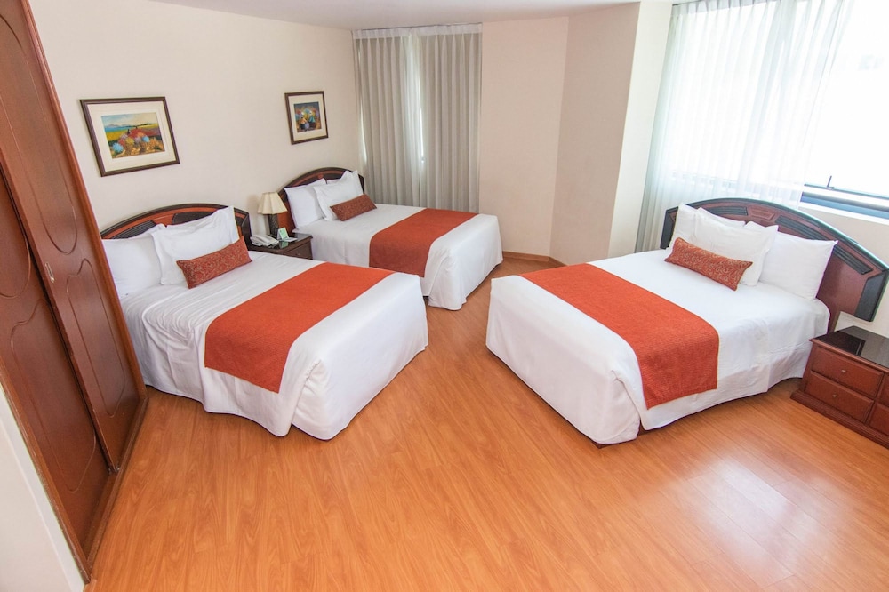MIRAFLORES COLON HOTEL 9/31