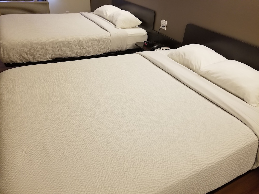 Motel 6 Innisfail AB 17/29
