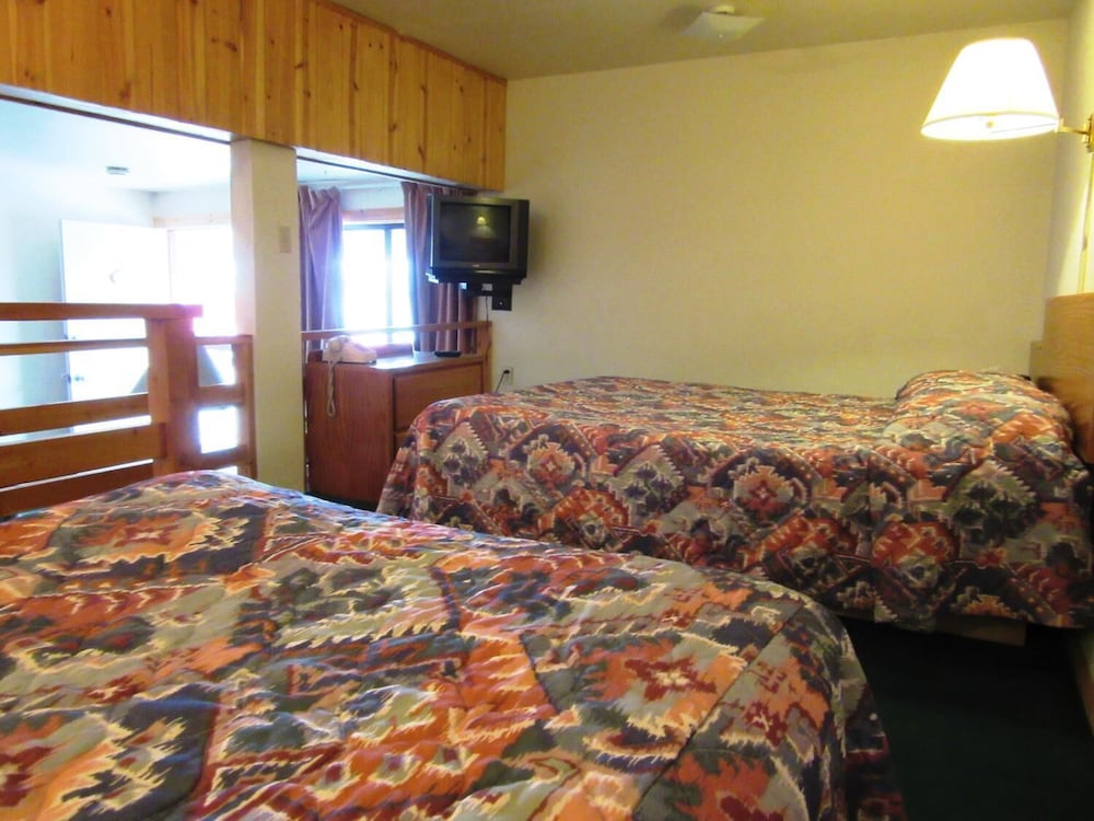 Traveler Apos S Lodge 17/47