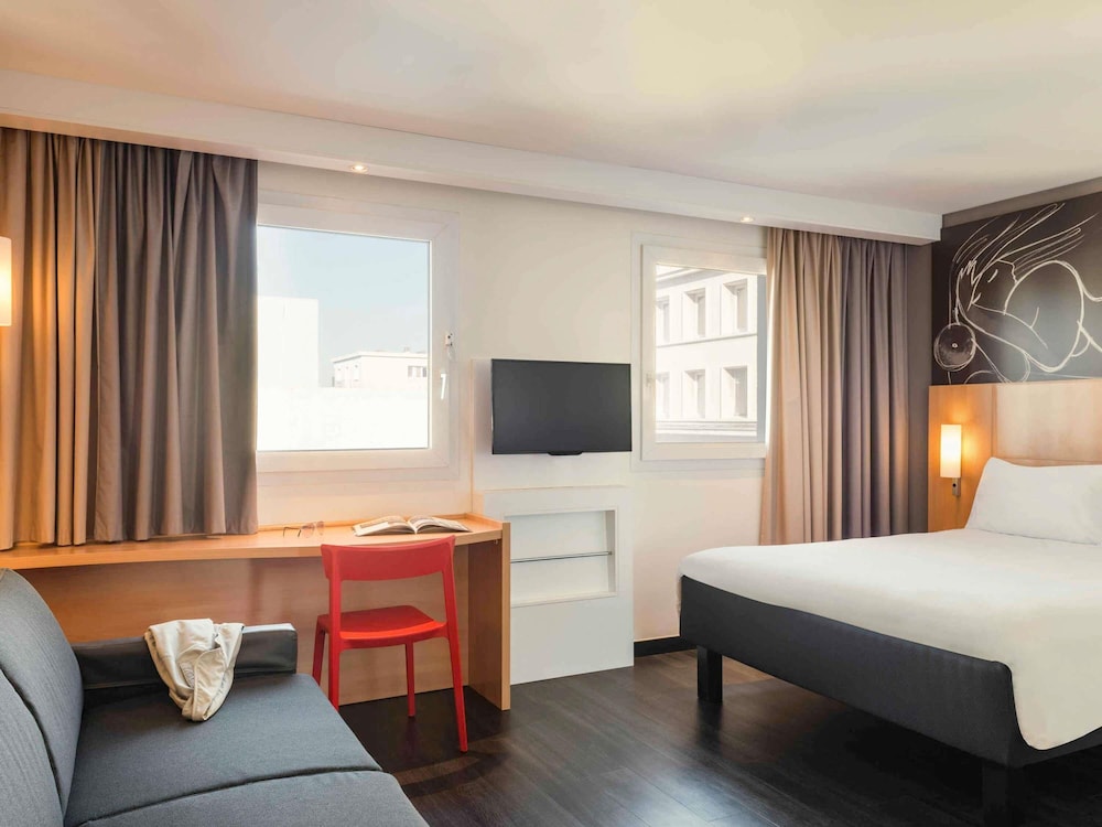 Ibis Le Havre Centre 24/74