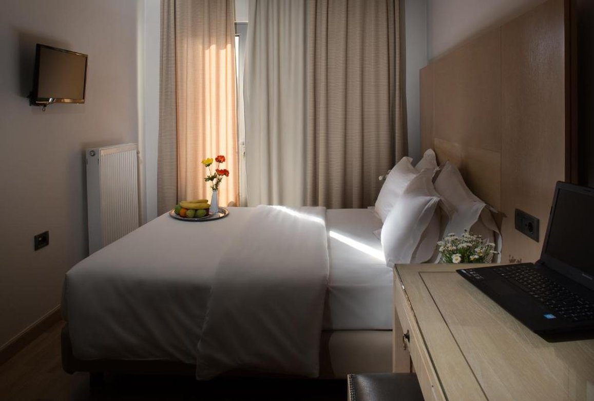 Areos Hotel 31/57