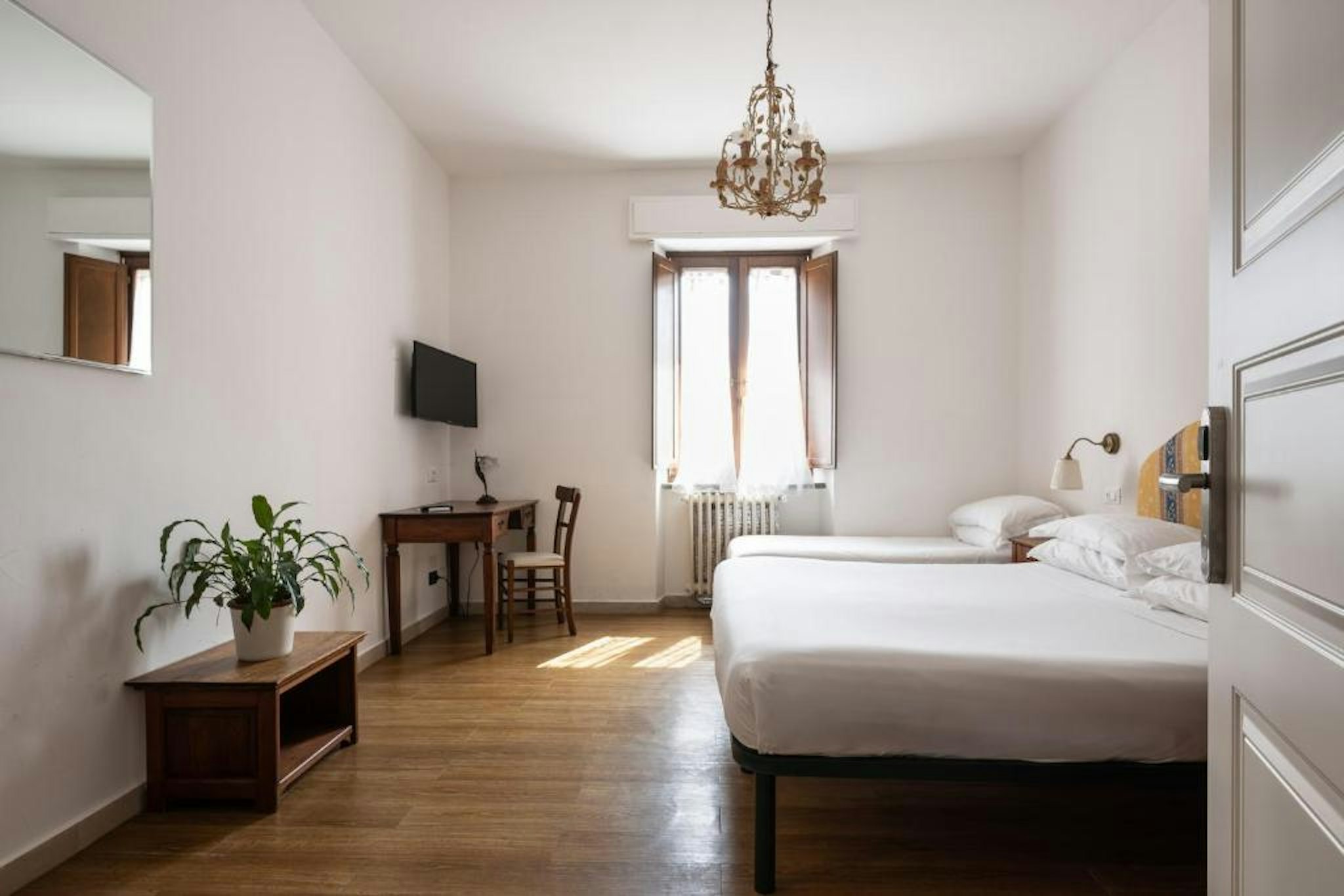 Hotel Verdi 27/67