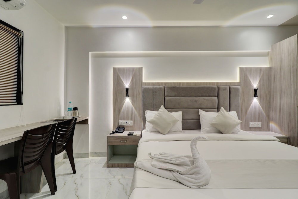 Hotel Kurla Residency 25/32