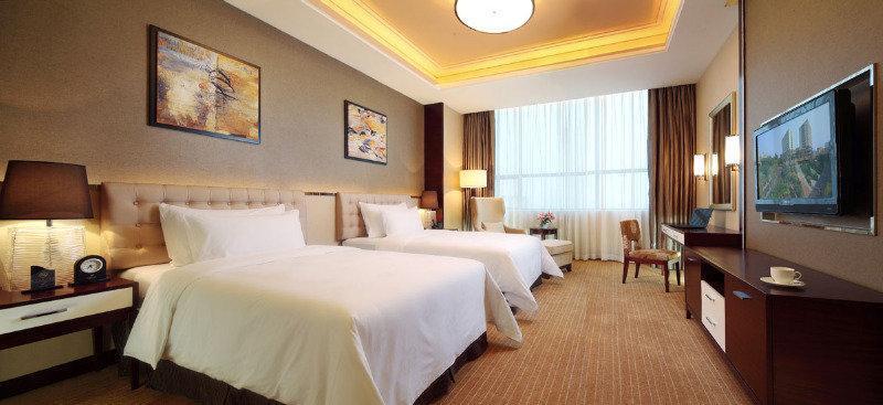 Superior, Twin Beds