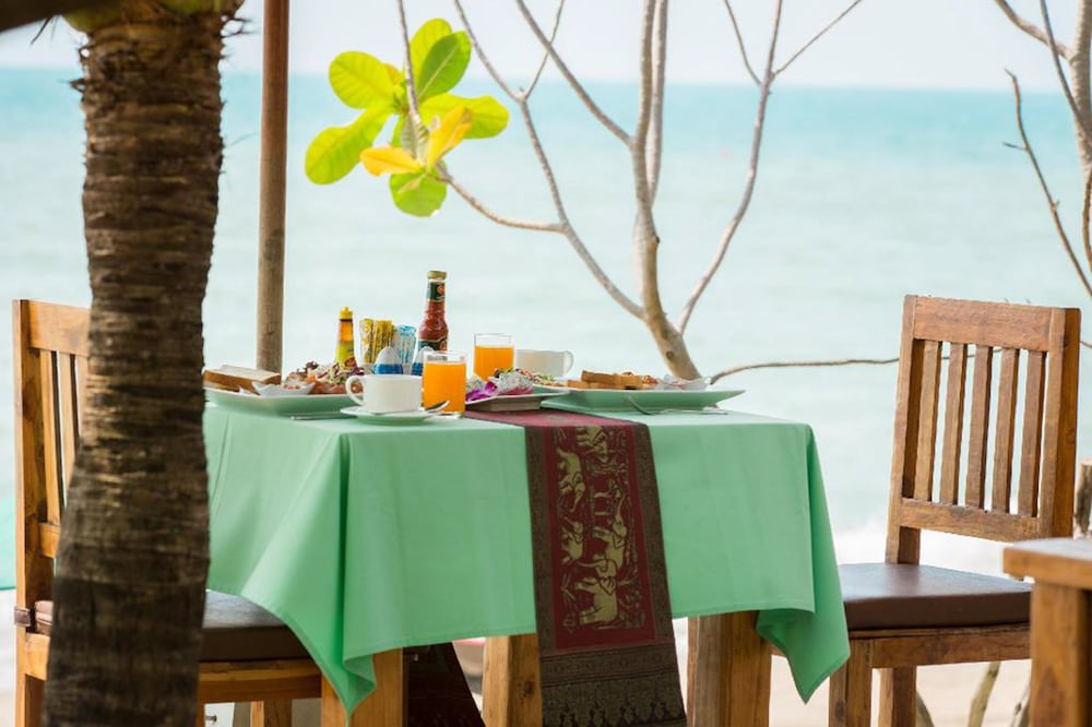 Lamai Coconut Beach Resort 49/65