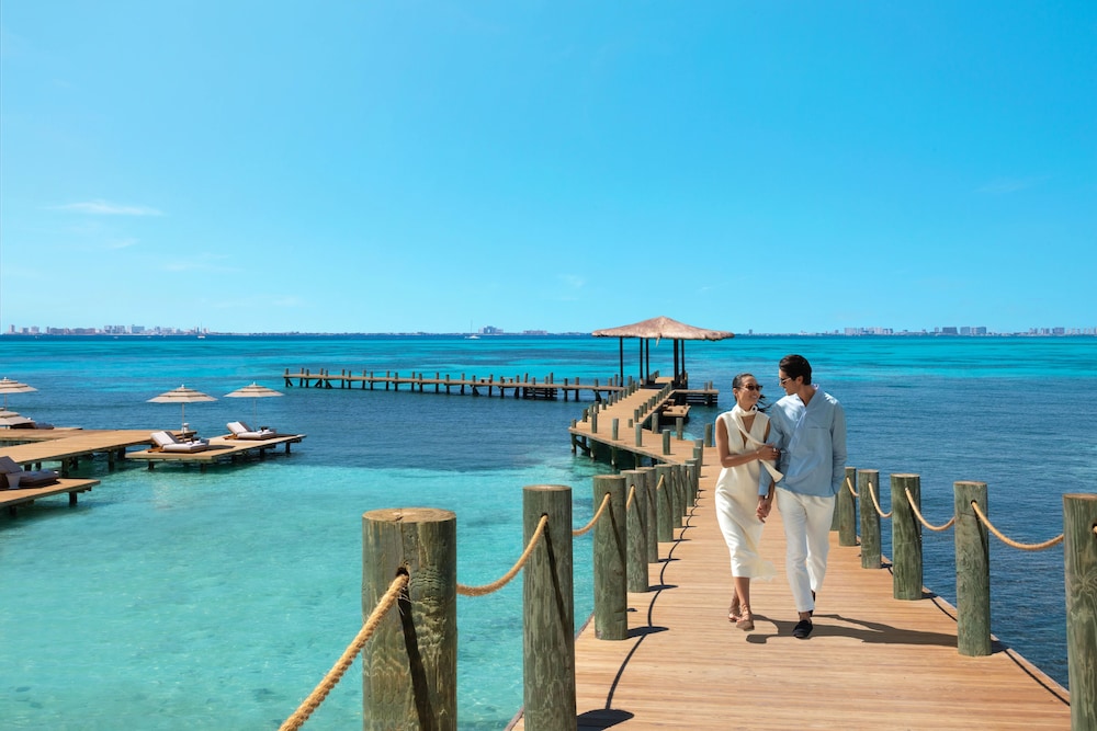 Impression Isla Mujeres by Secrets 42/50