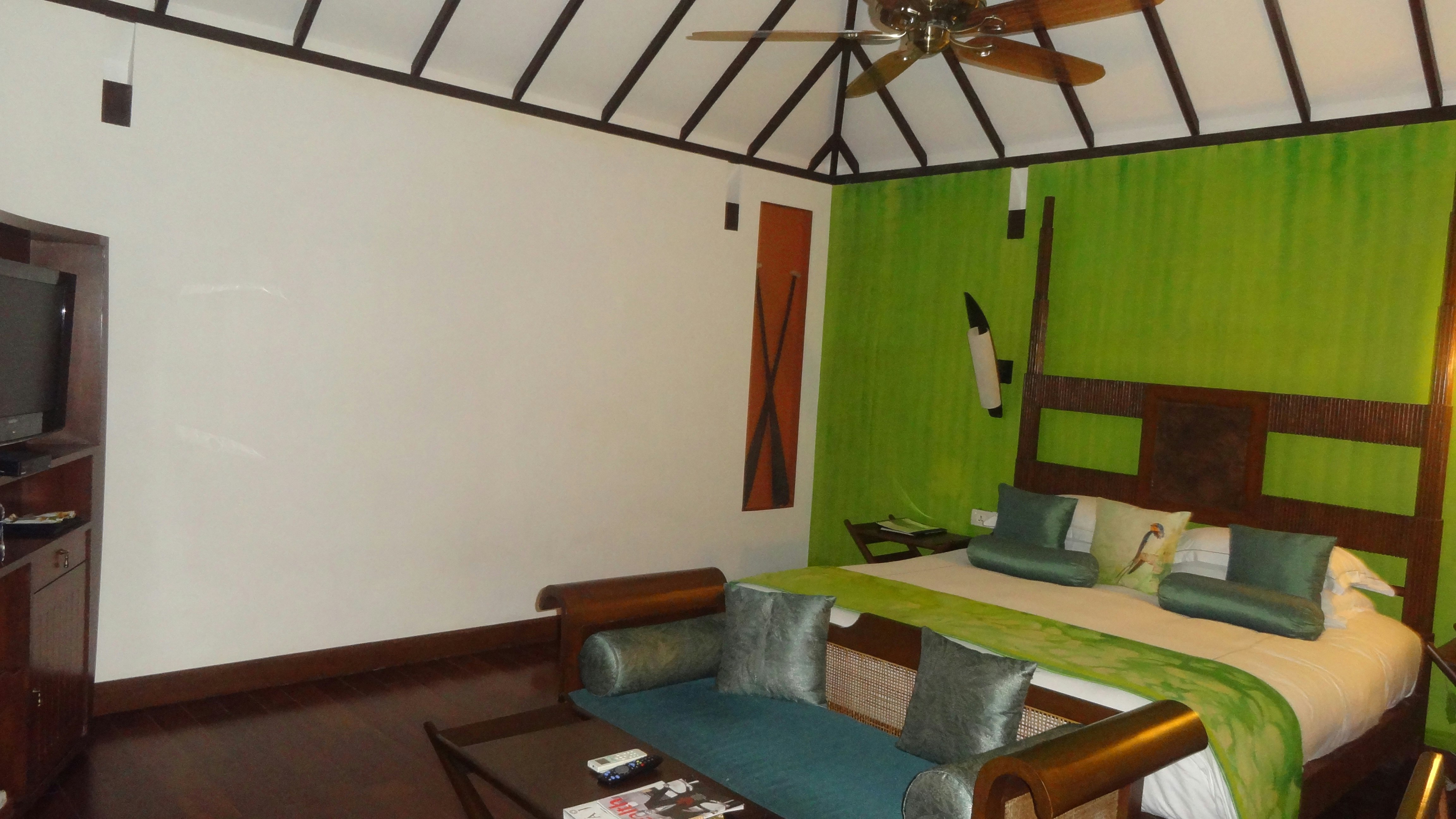 Taj Kumarakom Resort & Spa, Kerala 22/46