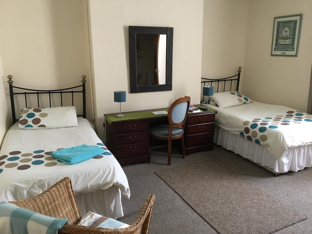 Admiral Blake Guest House 19/31