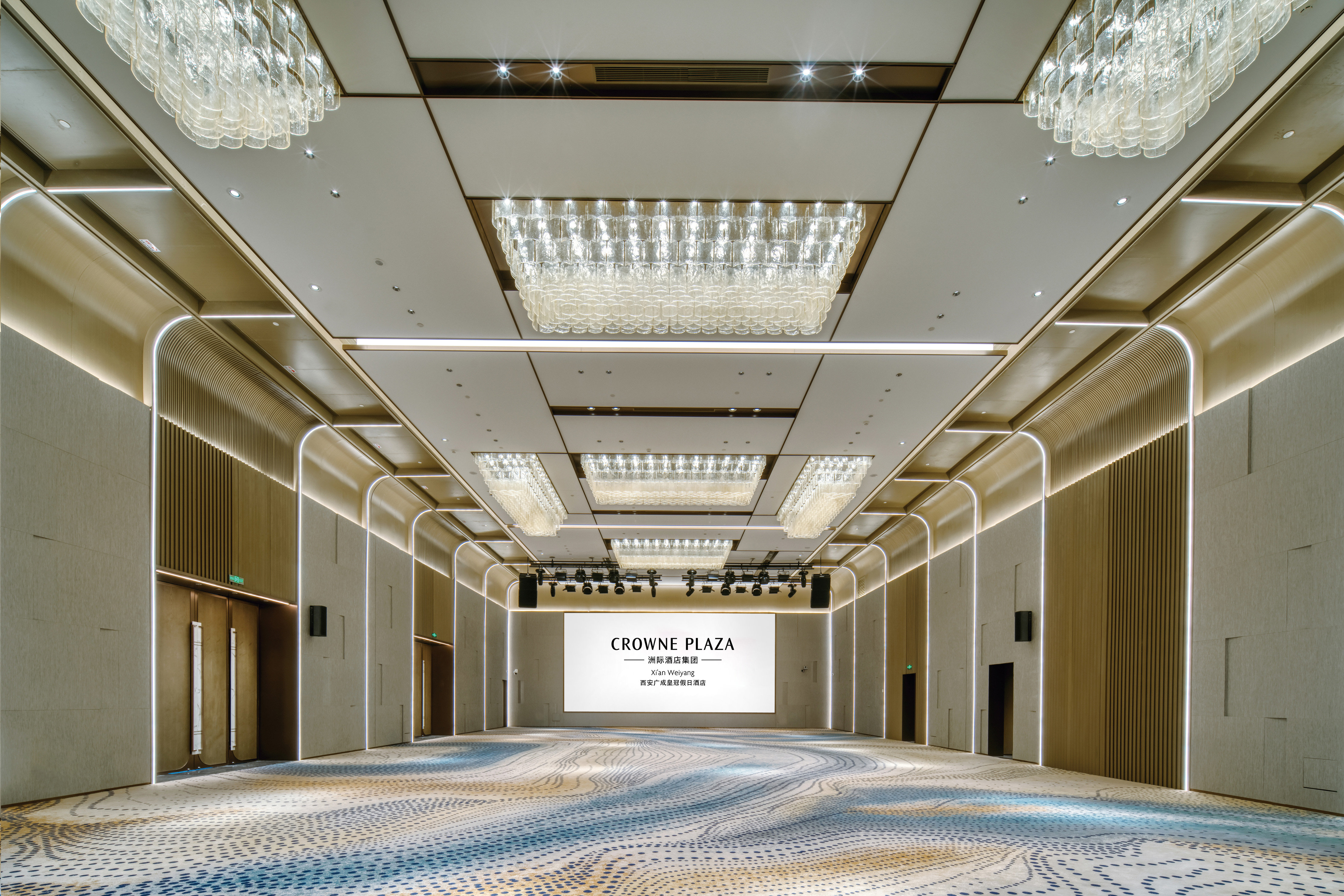 Crowne Plaza Xi'an Weiyang by IHG 5/50