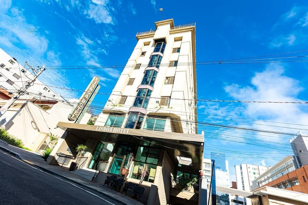 Hotel Lisboa 4/52