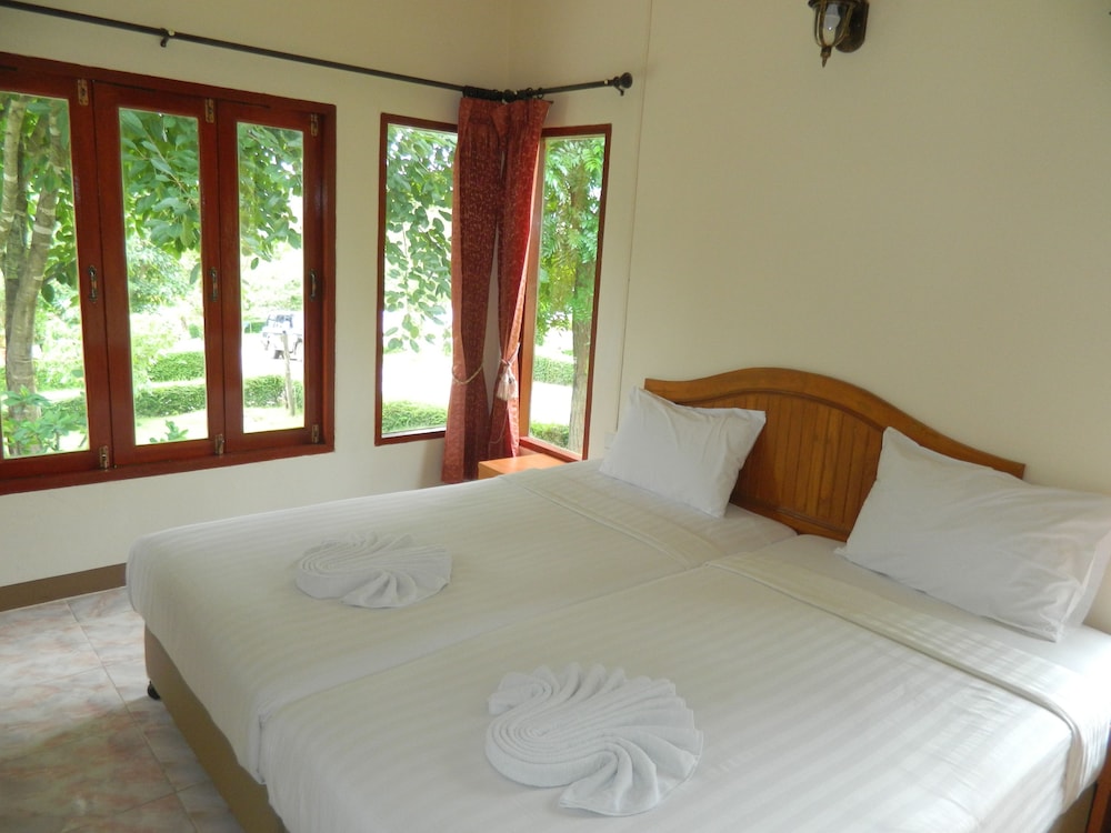 PAI IYARA RESORT 30/68