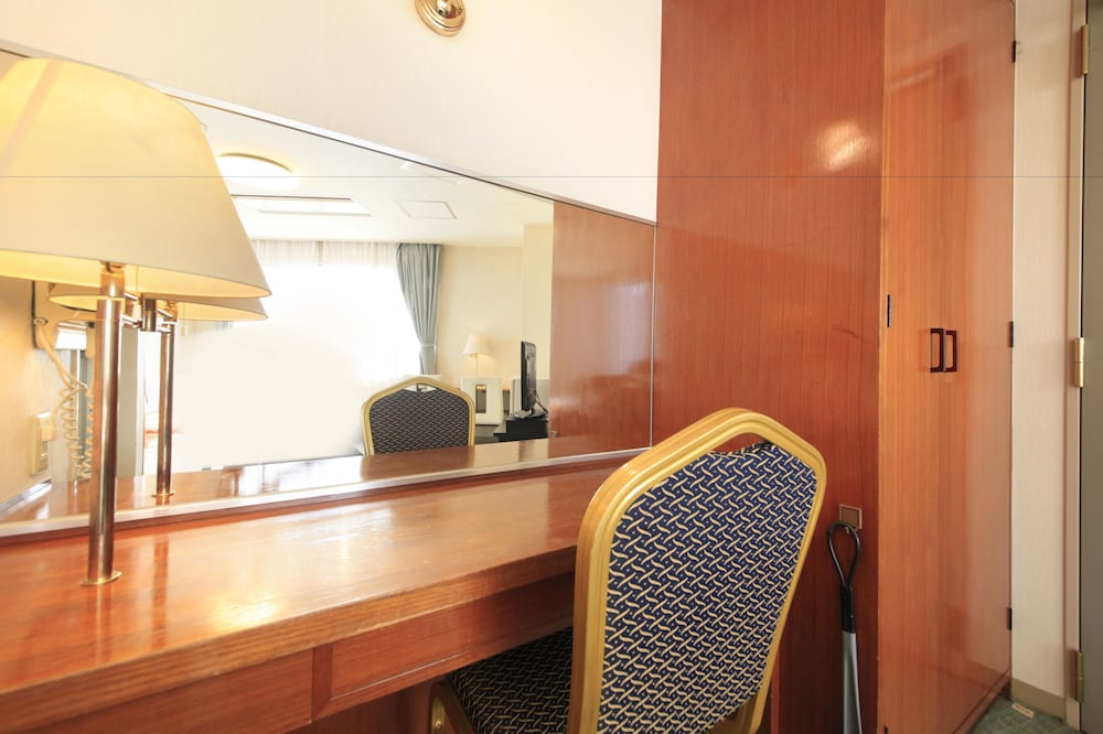 Fuji Green Hotel 6/66