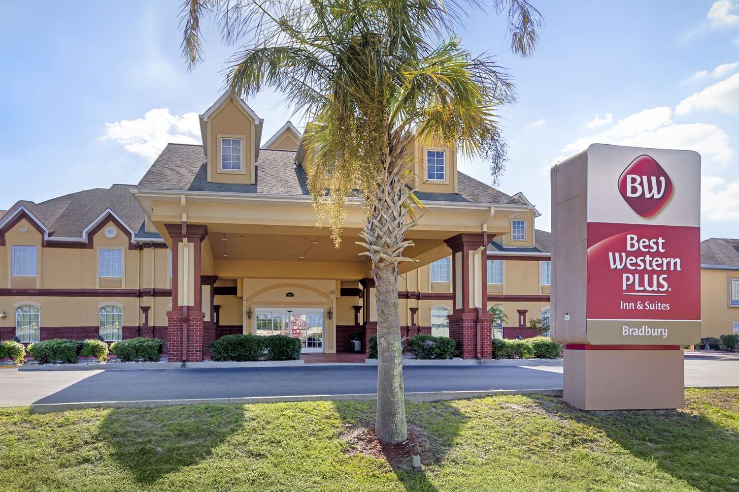 Best Western Plus Bradbury Inn & Suites 37/39