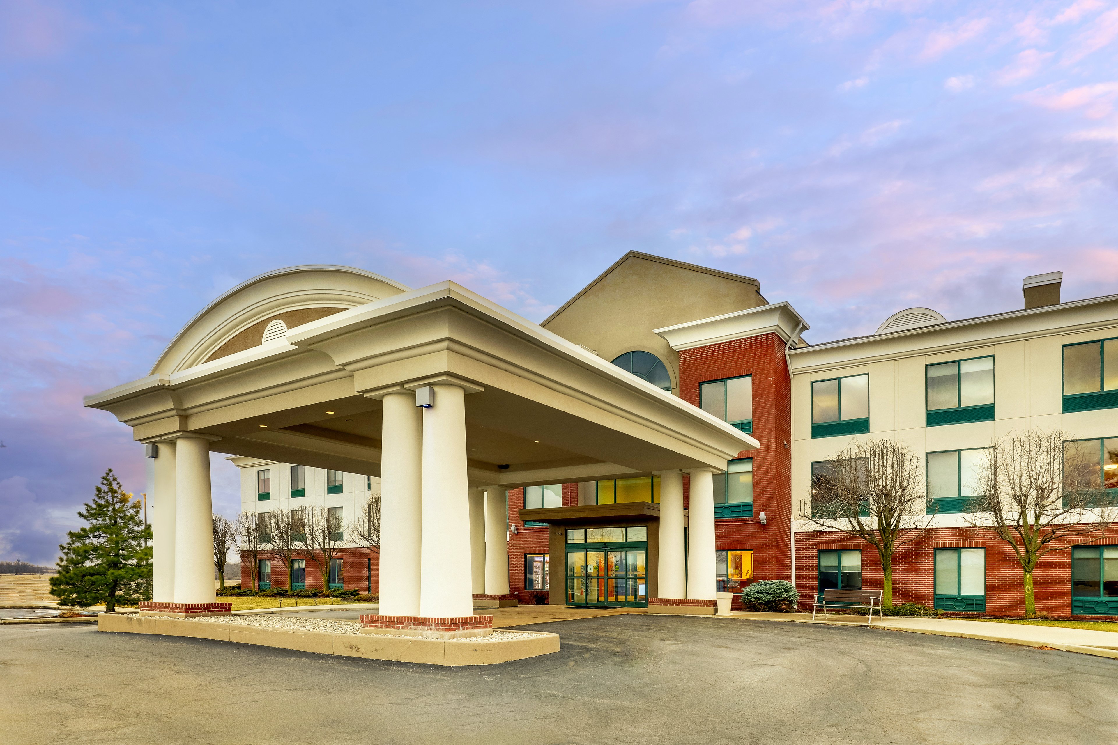 Holiday Inn Express & Suites Bryan - Montpelier 3/50