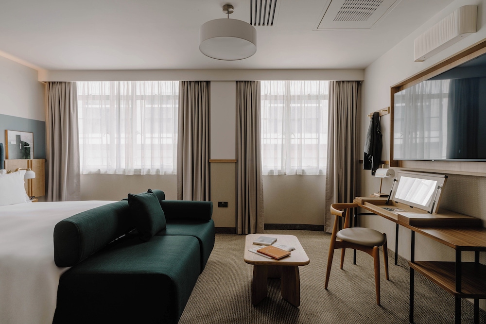 جناح بسرير كوين بغرفة نوم واحدة بمطبخ صغير، Club Quarters Hotel London City 3/9