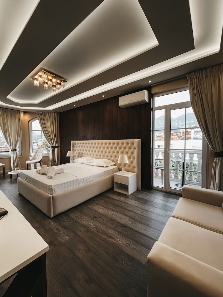 Amansar Boutique Hotel 12/23
