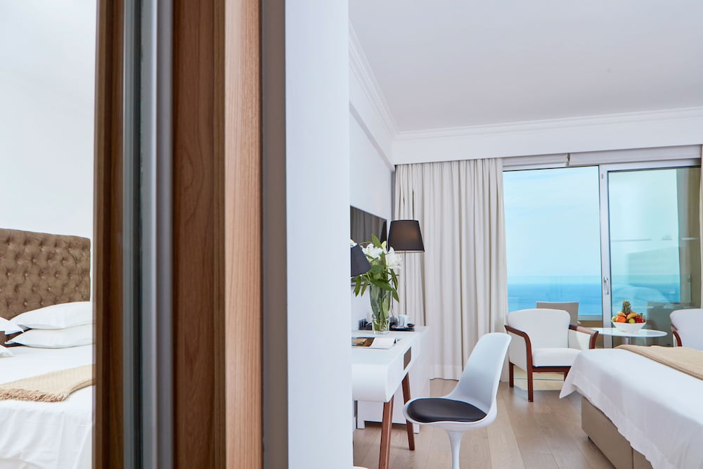 Grecian Park Hotel 29/75