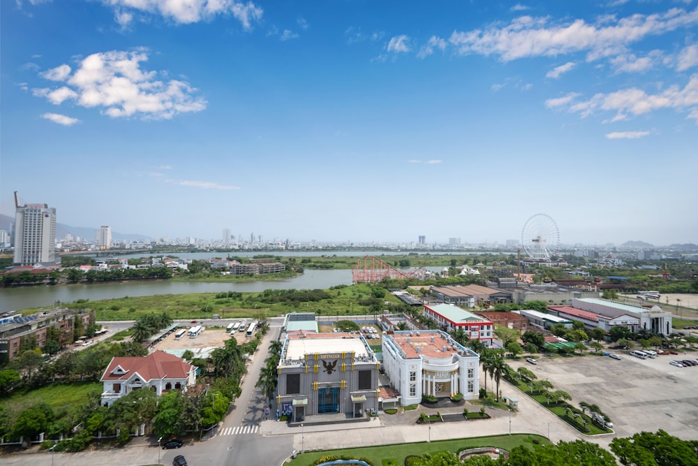 Minh Toan Galaxy Hotel 66/70