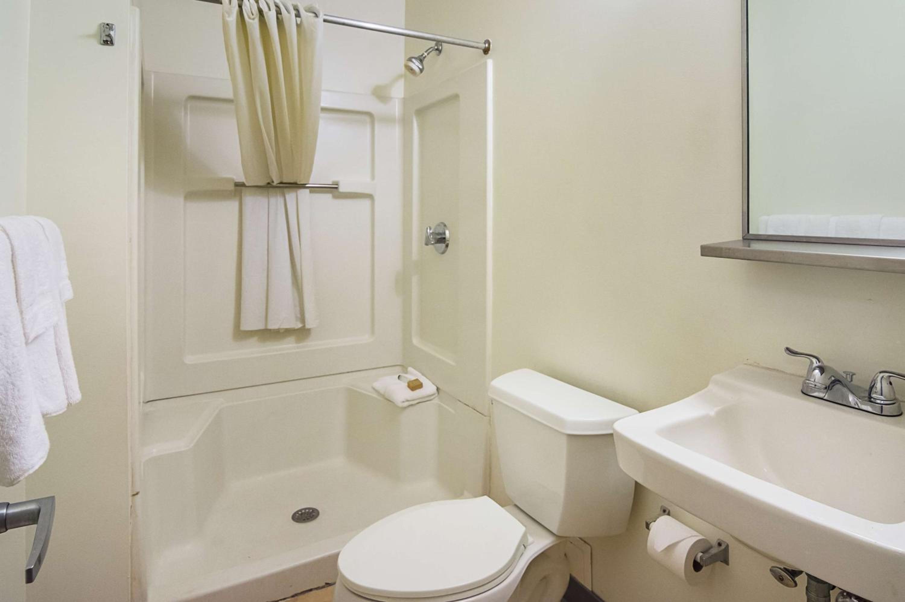 غرفة رباعية، Studio 6 Extended Stay - Fayetteville, NC - Fort Liberty Area 2/7