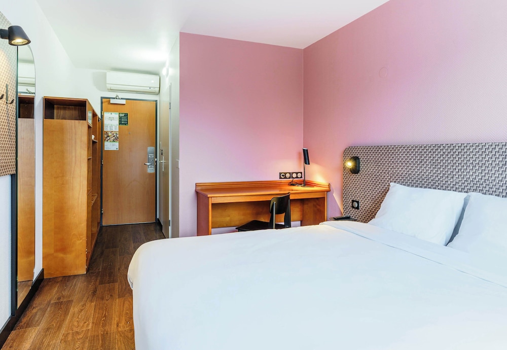 Room at B&B HOTEL Amneville-les-Thermes, AMNEVILLE