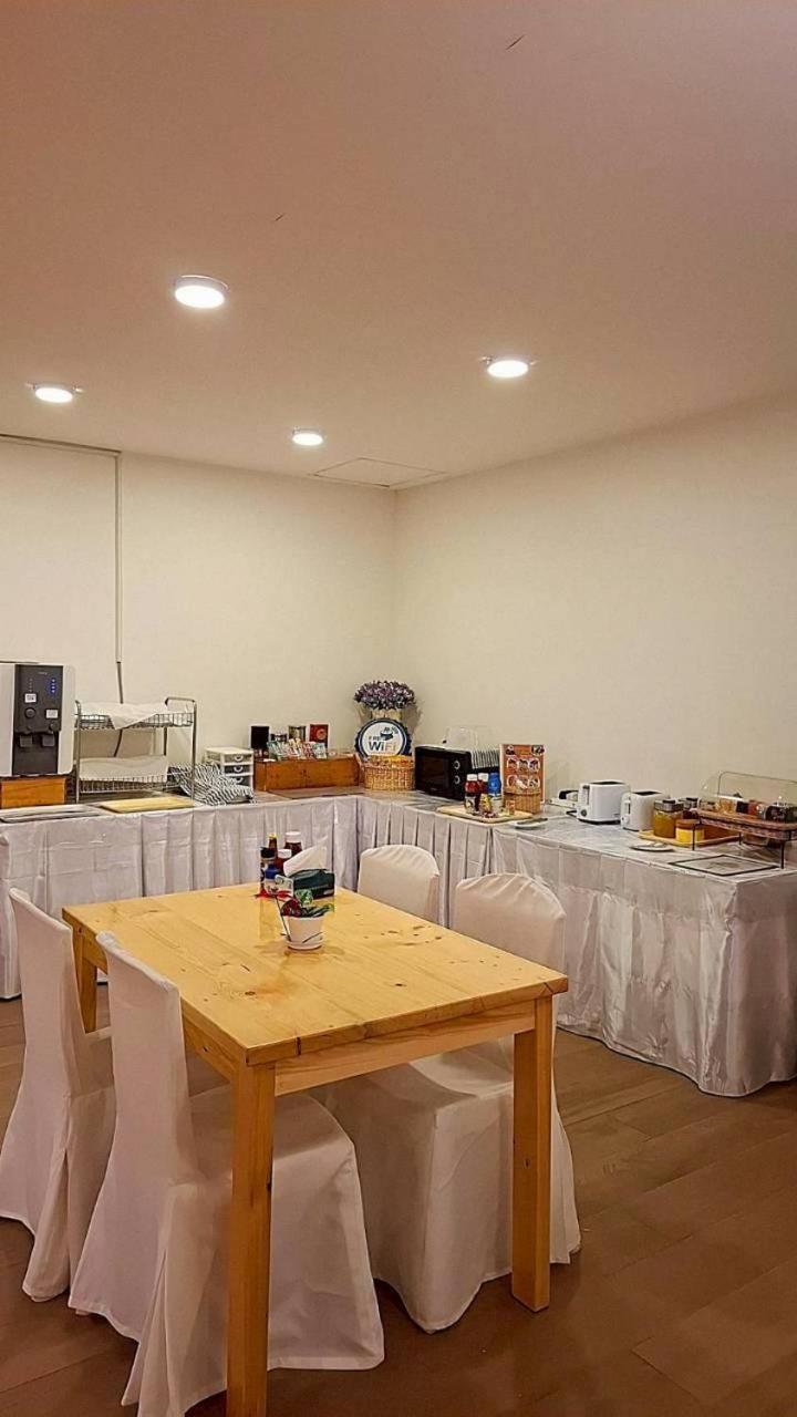 Sindy Room & Hostel 51/62