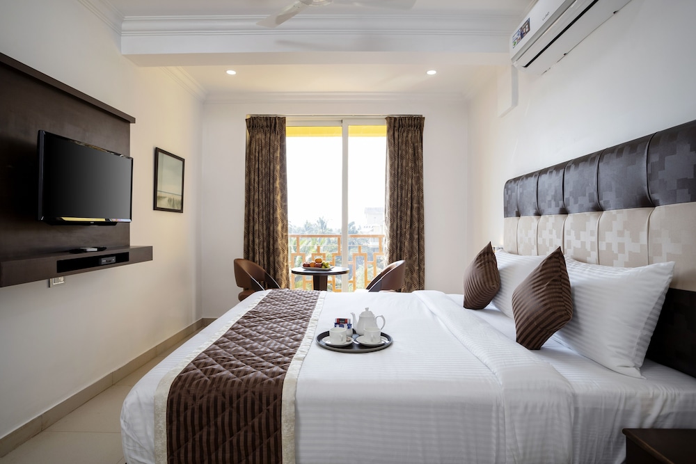 Sairaj Beach Resort 9/35