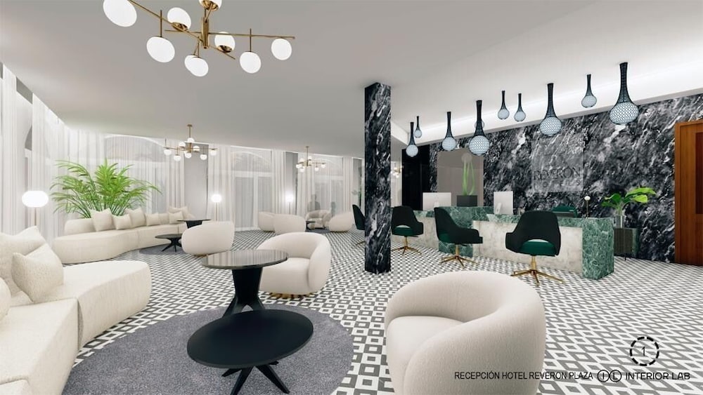 Reveron Plaza Hotel 17/38