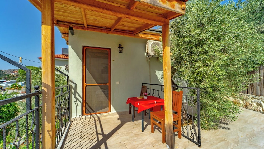 St. Nicholas Pension 23/50