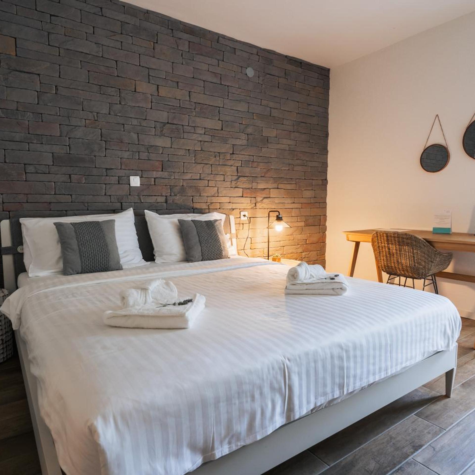 Superior, Double Bed, Balcony