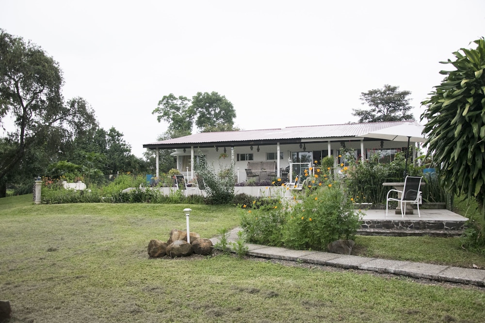 Villa Margarita 41/50