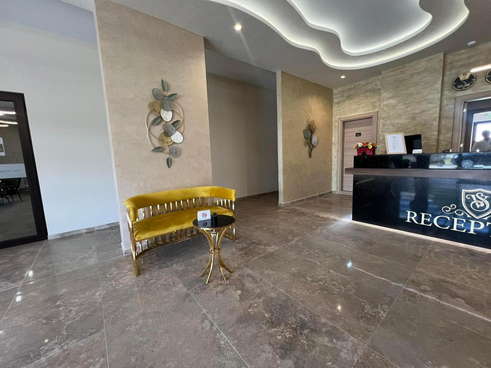 Hotel Via Serdika 1/50