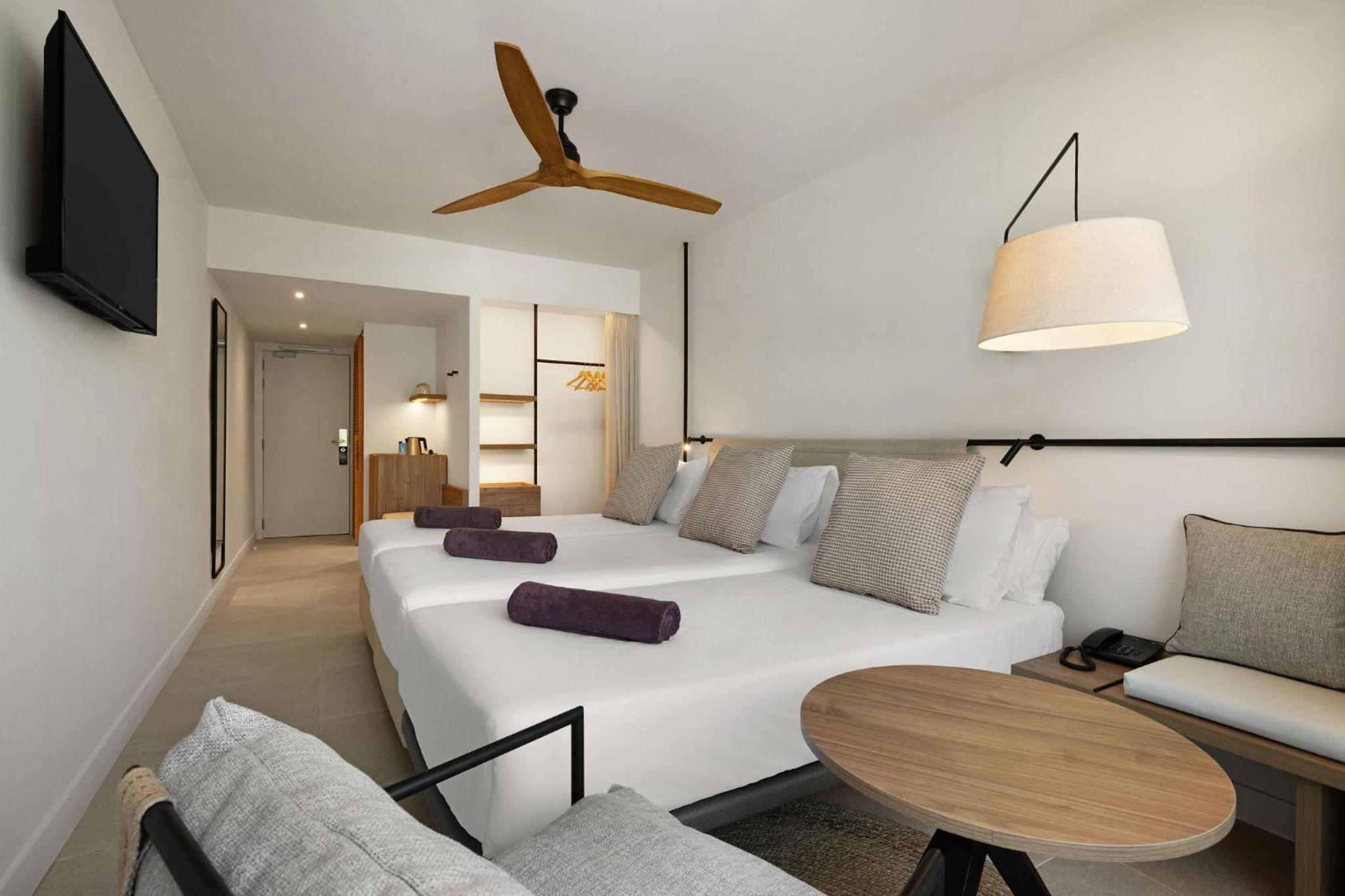 غرفة بريميوم ثلاثية بإطلالة على البحر، Inmood Aucanada Hotel 7/10