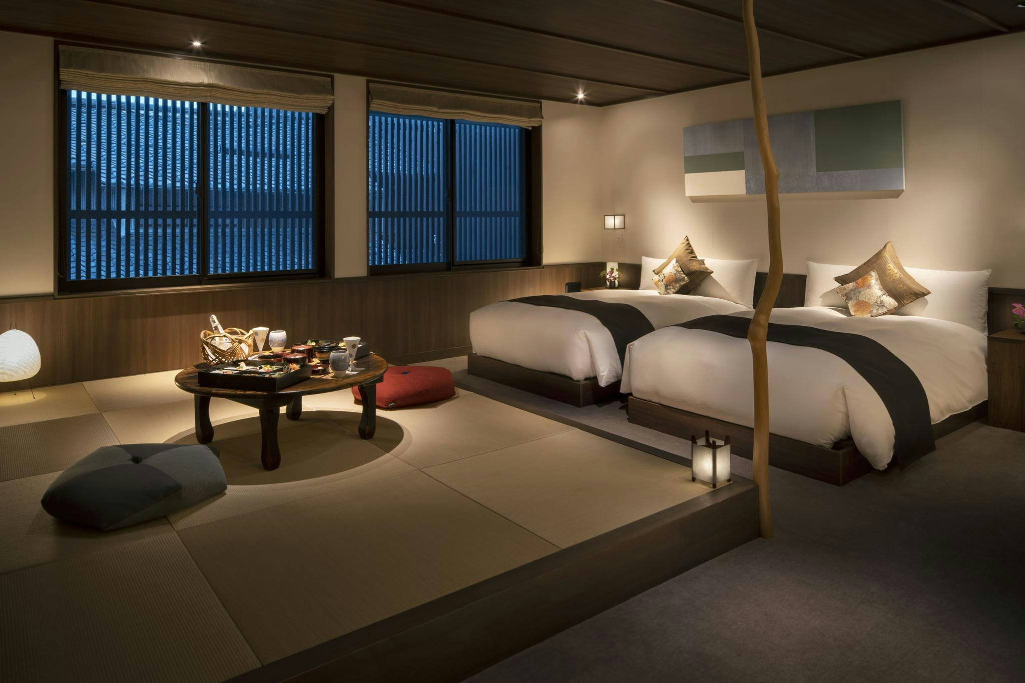 Deluxe, Twin Beds