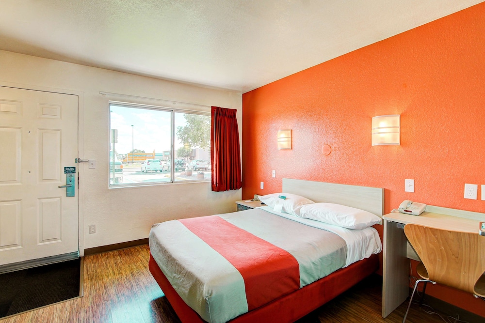 Motel6 Denver, CO - Airport 29/46