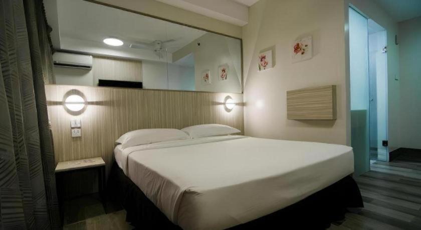 Travelite Express Hotel 17/33