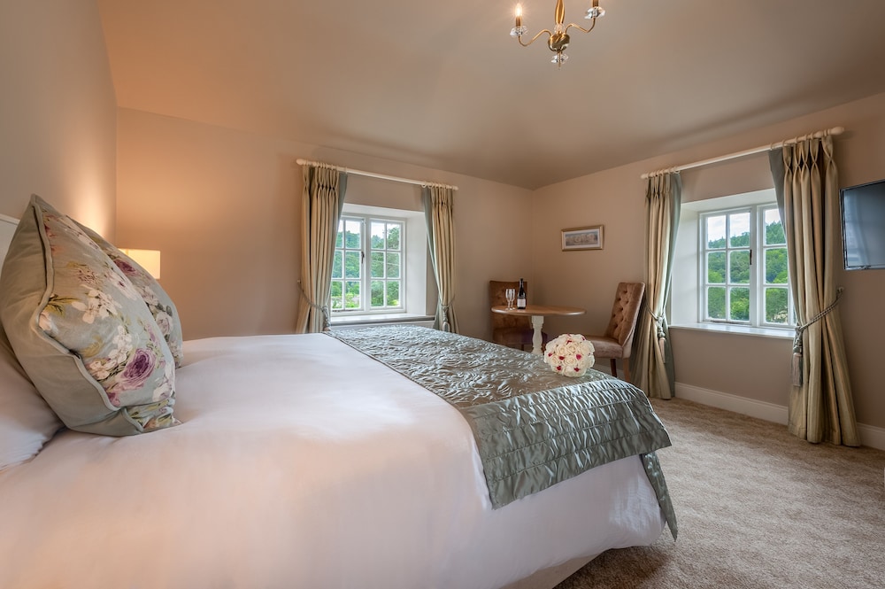 Woodenbridge Hotel 21/73