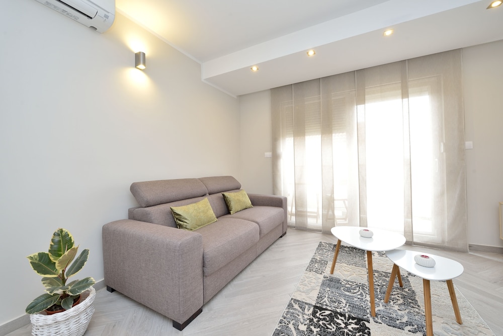 Apartments Villa Karla 33/50
