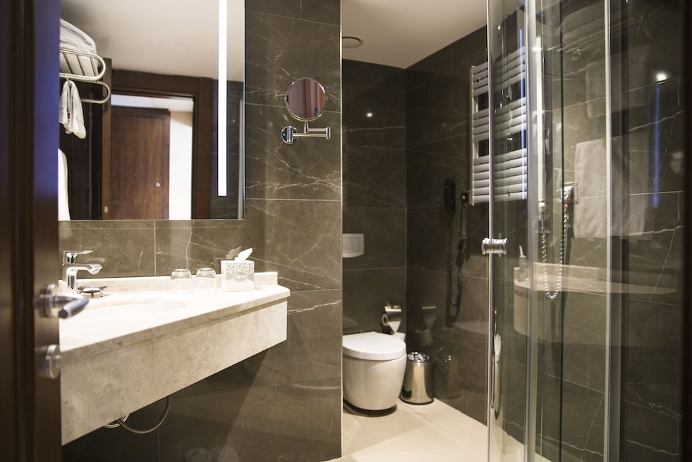 Grand Aras Hotel Suites Istanbul Sisli 24/61